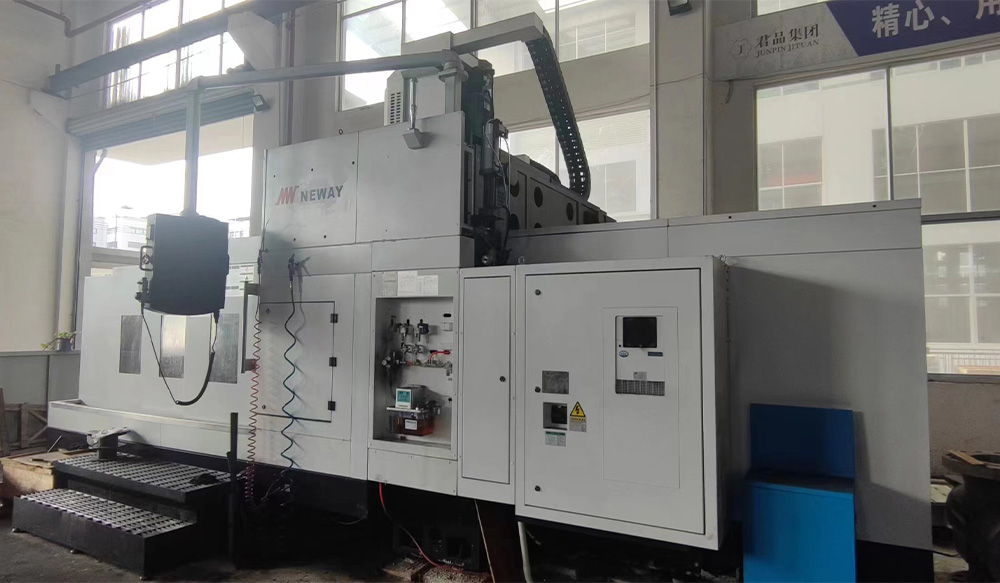 Gantry machining center