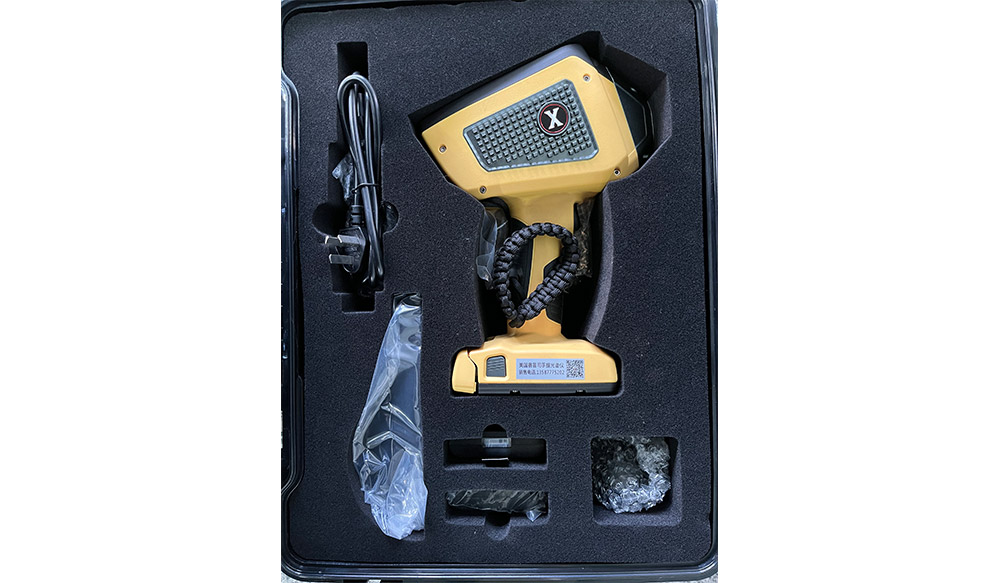 handheld spectrometer